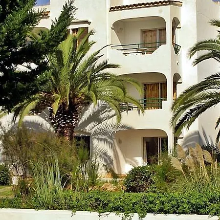 Europa Apartment *